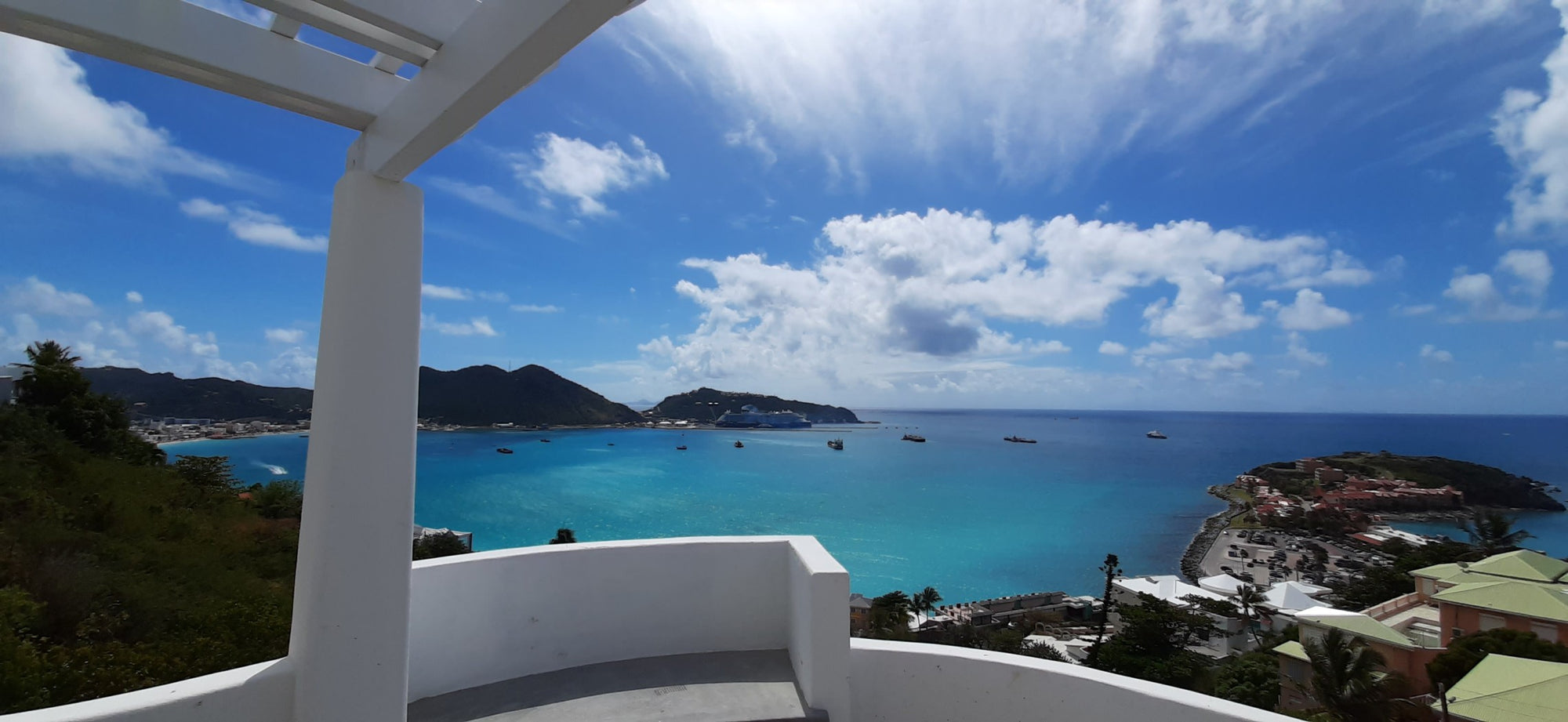 SoLea Little Bay Condo