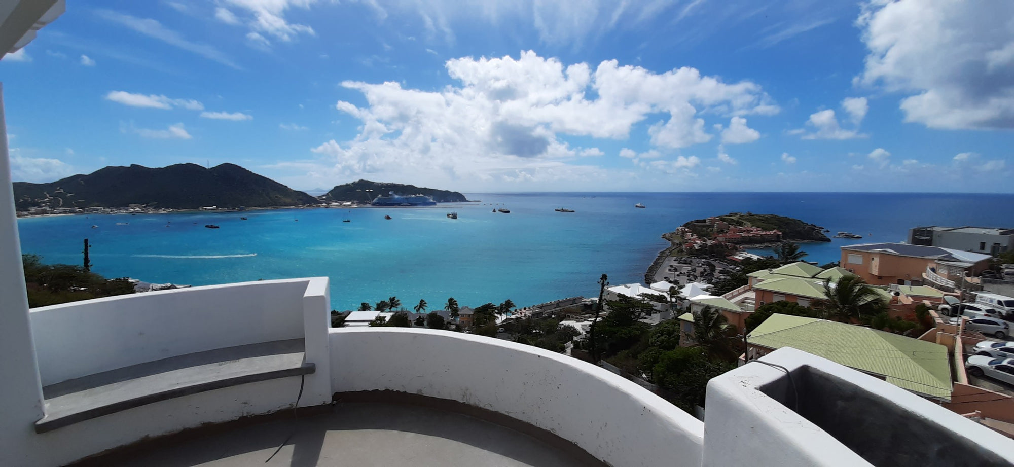 SoLea Little Bay Condo