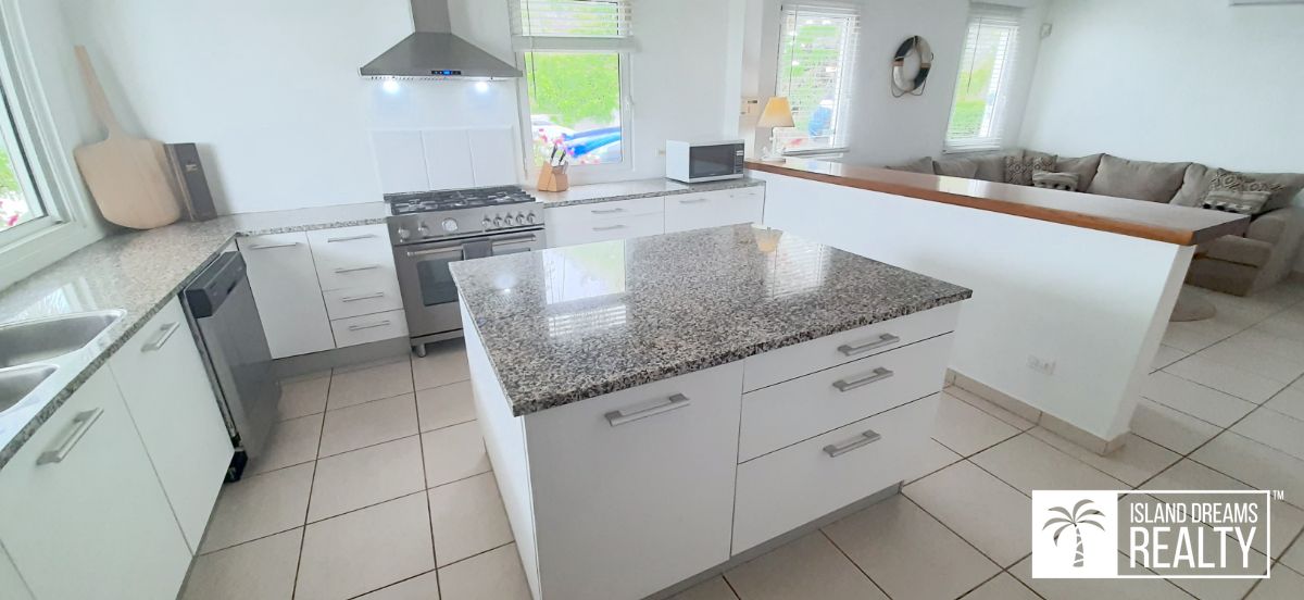 Villa Beau Soleil – Oyster Pond, Sint Maarten