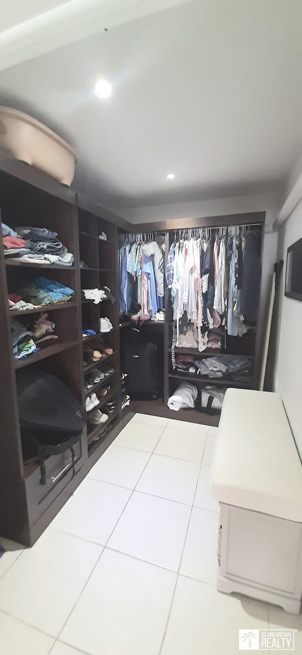 Villa Beau Soleil – Oyster Pond, Sint Maarten