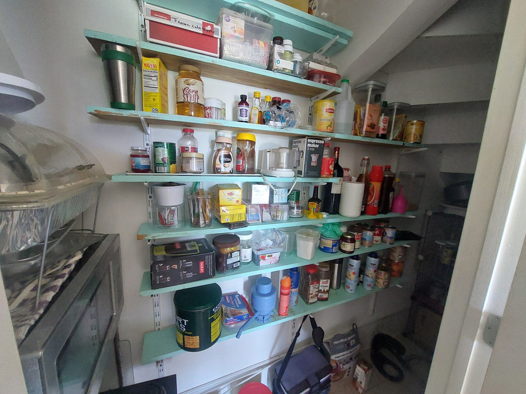 REDUCED! Charming 3-Bedroom Home on Blueberry Hill