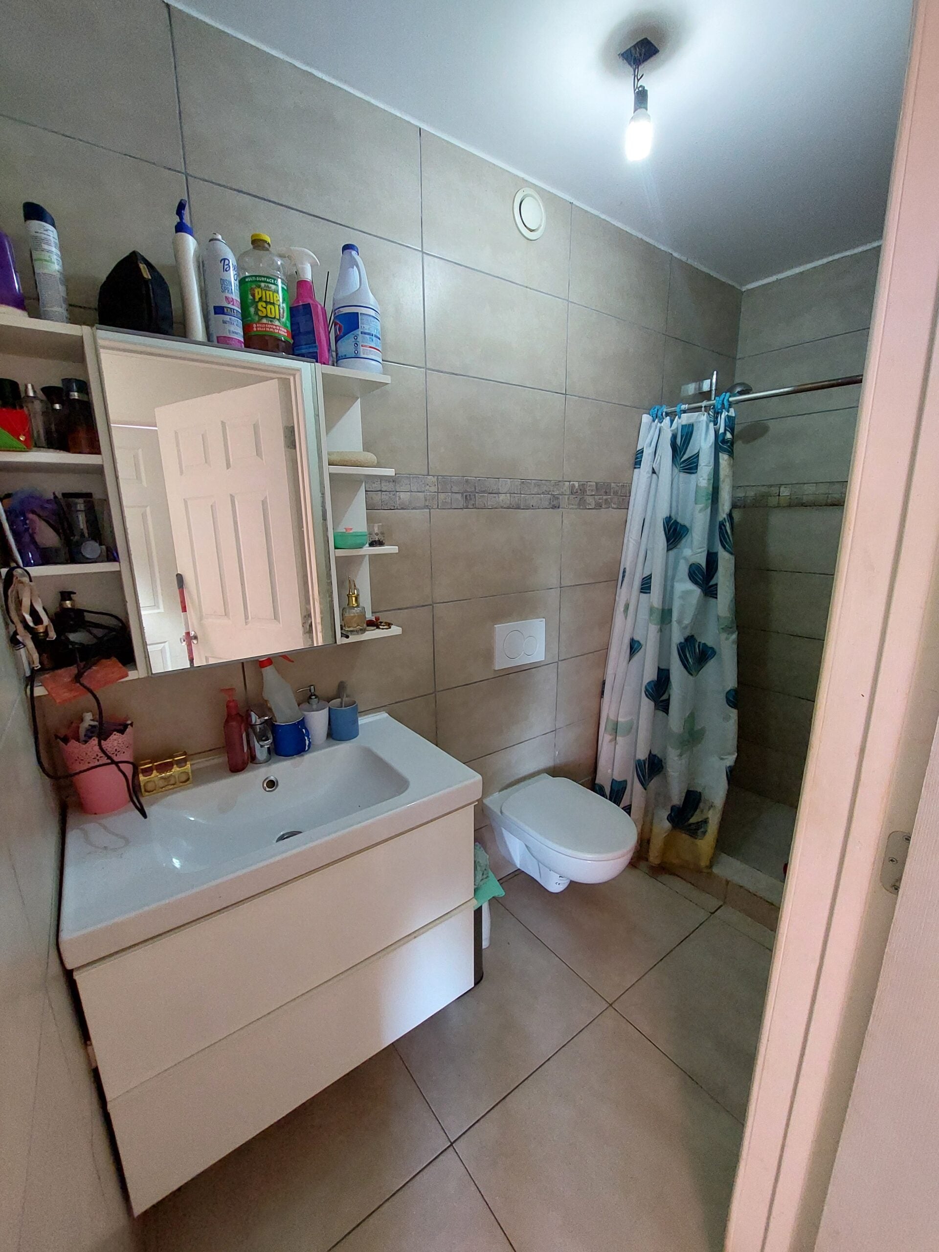 REDUCED! Charming 3-Bedroom Home on Blueberry Hill