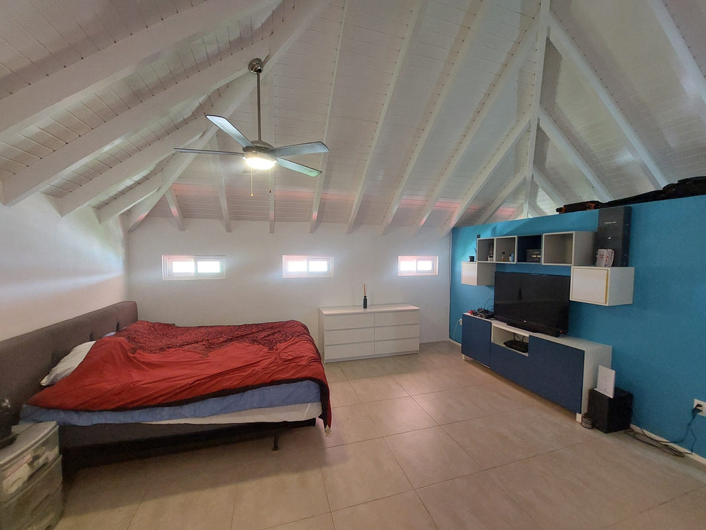 REDUCED! Charming 3-Bedroom Home on Blueberry Hill