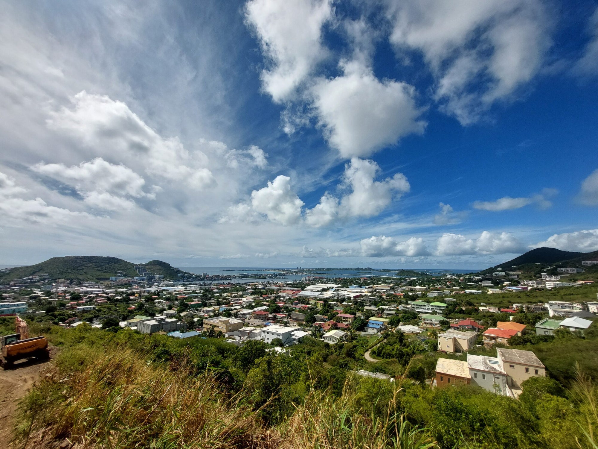 Large Cole Bay Lot – Sentry Hill