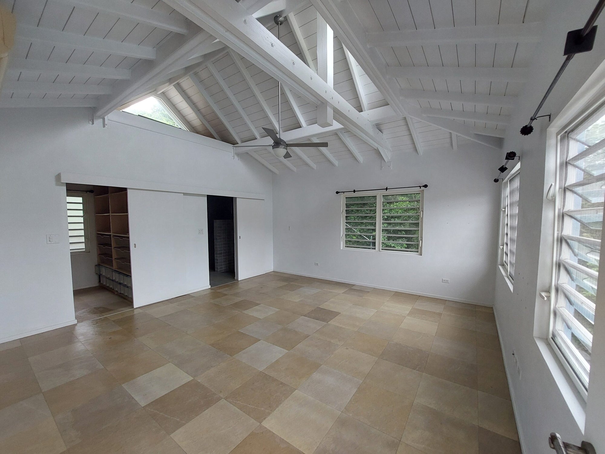 Blue Villa – Belair