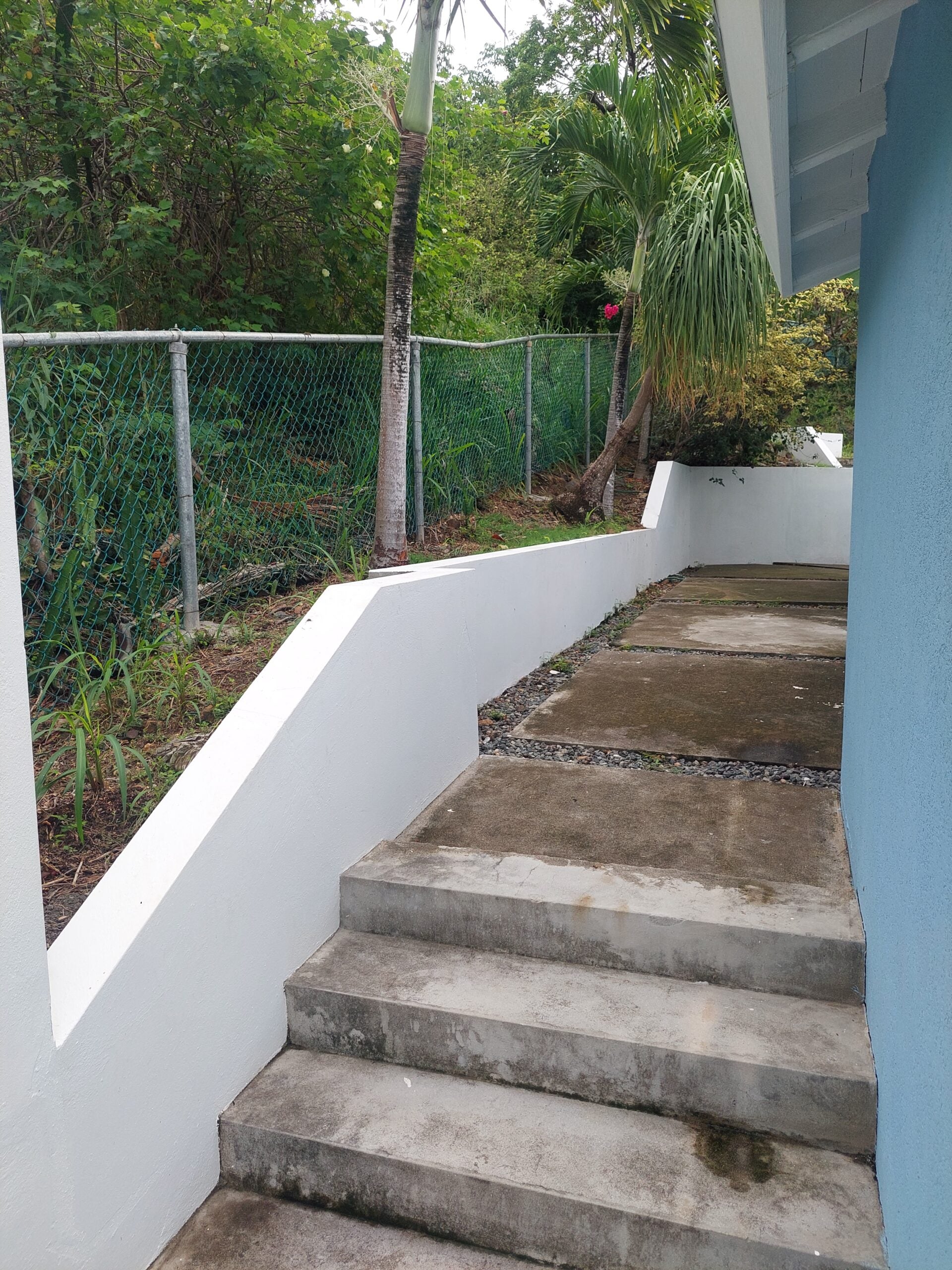 Blue Villa – Belair