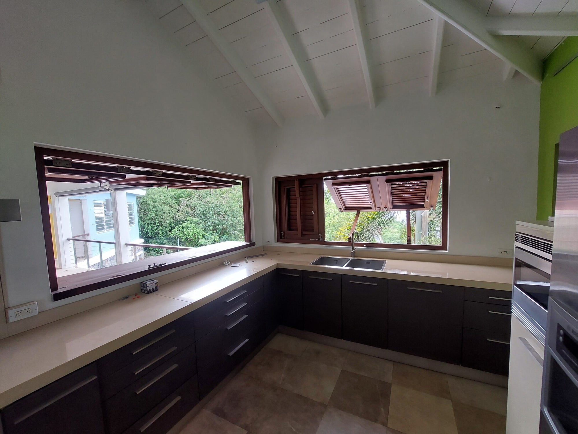 Blue Villa – Belair