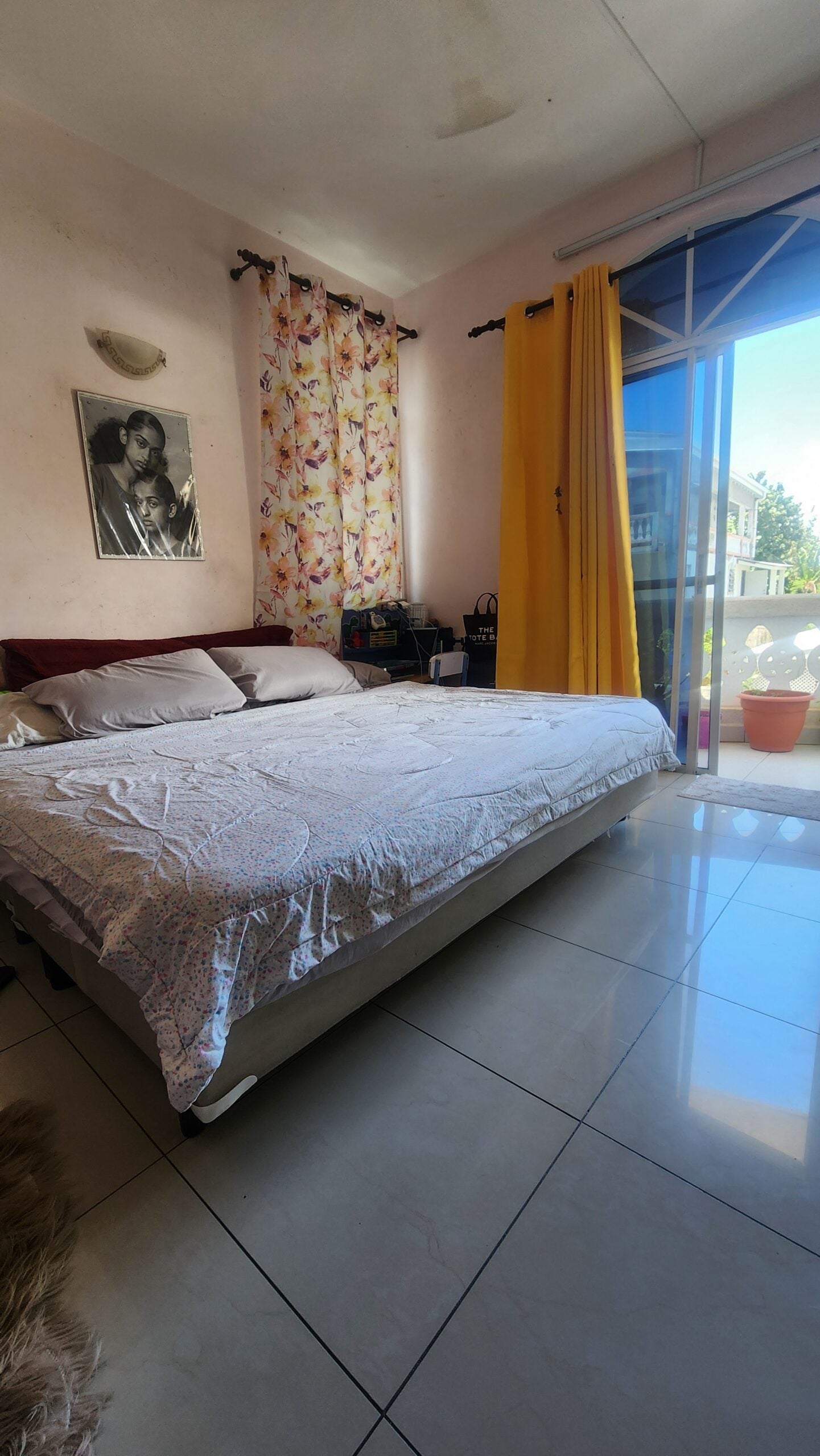 2 Bedroom Apartment For Sale in Point Blanche