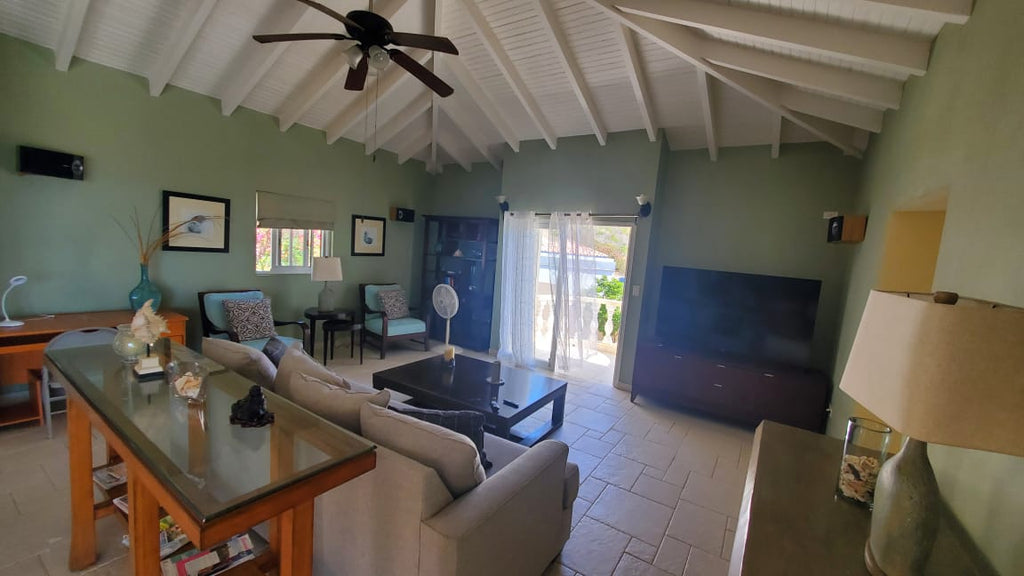 Star Villa, Red Pond