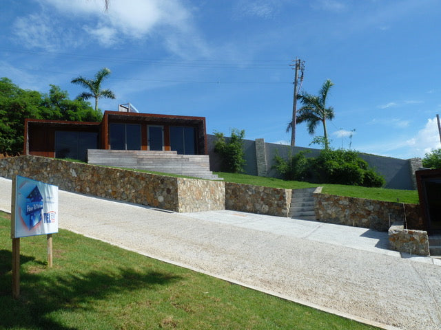 Mandara Ultra Luxury Residences overlooking St. Barts