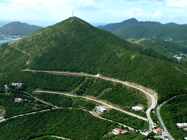 Mandara Ultra Luxury Residences overlooking St. Barts