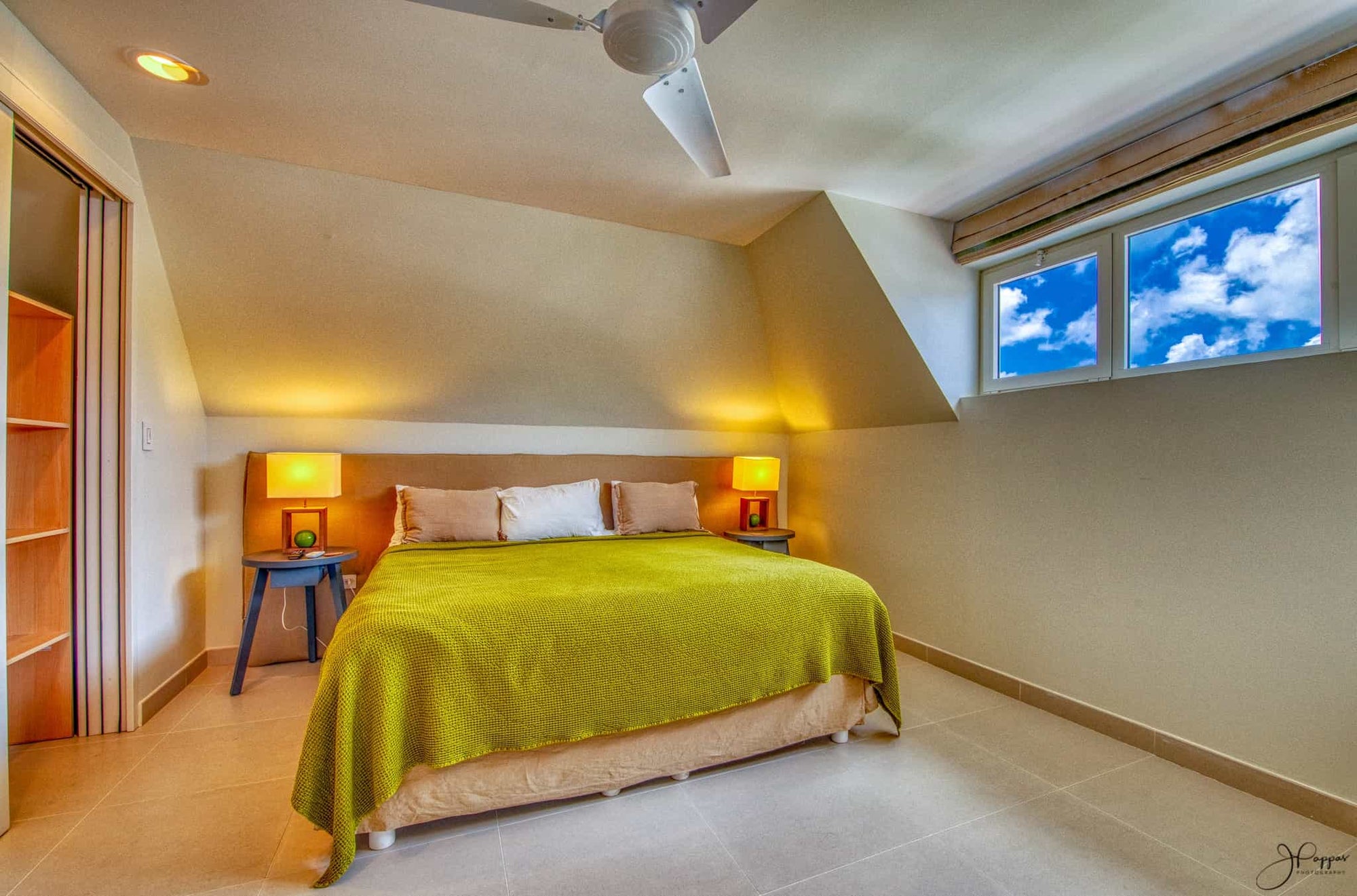 Le Papillon Penthouse – Simpson Bay