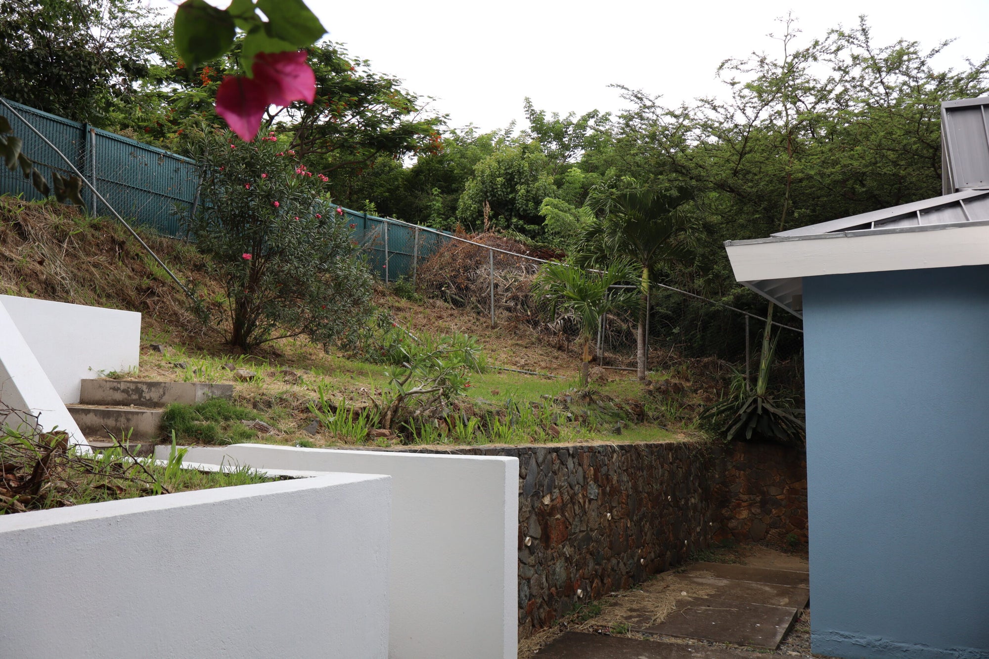 Blue Villa – Belair