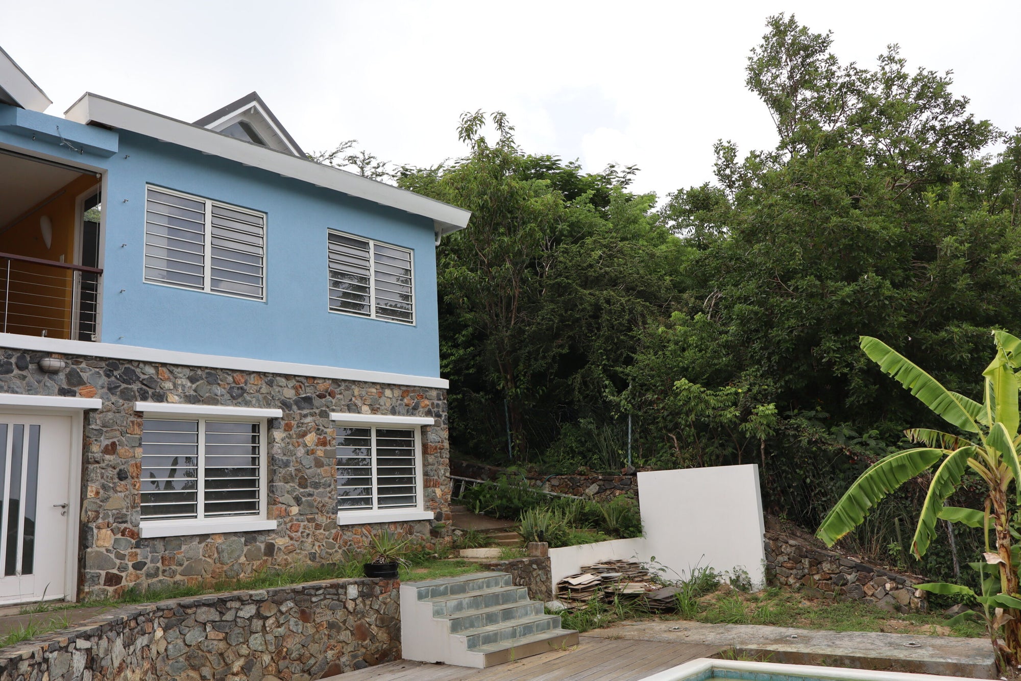 Blue Villa – Belair