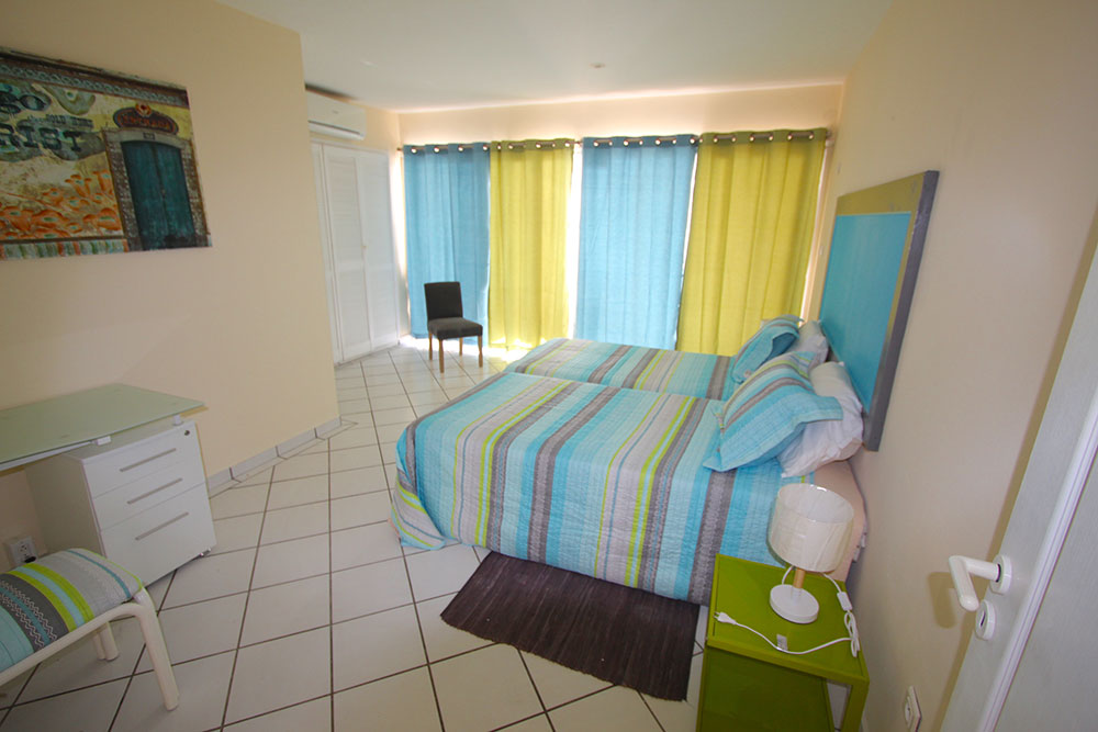 Beacon Hill Sunset Apartments