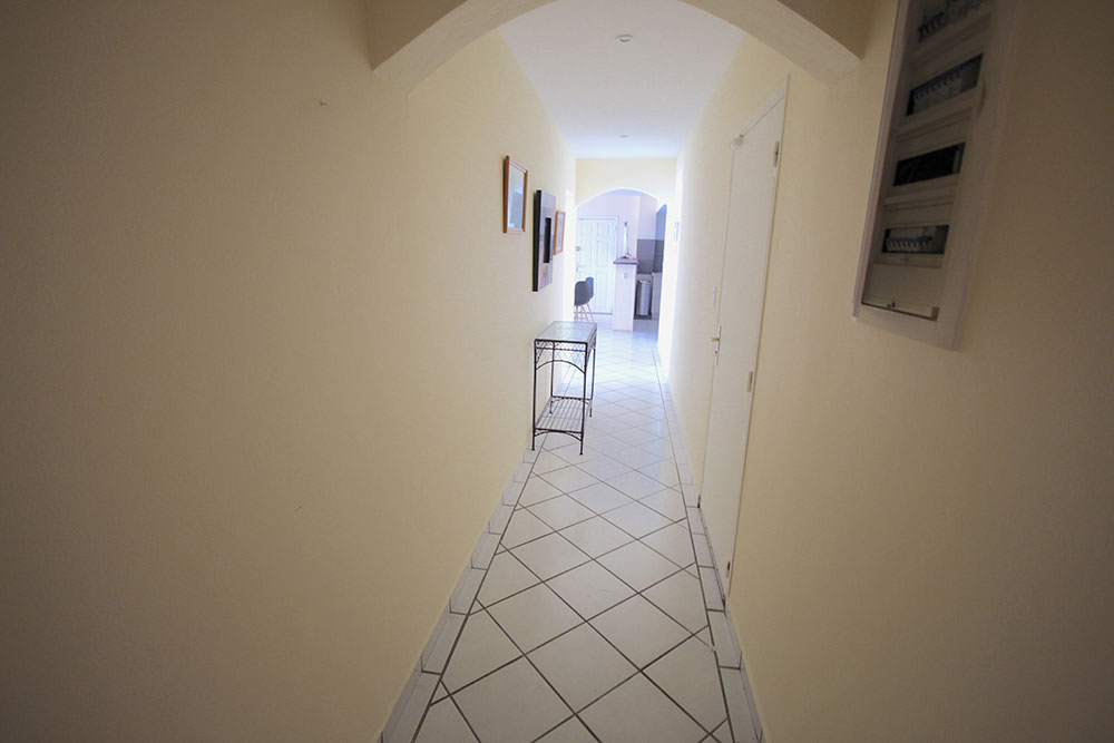 Beacon Hill Sunset Apartments