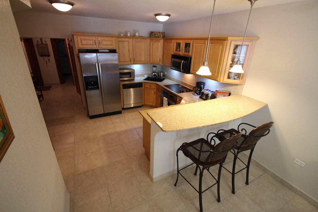 Rainbow Beach Club 8W