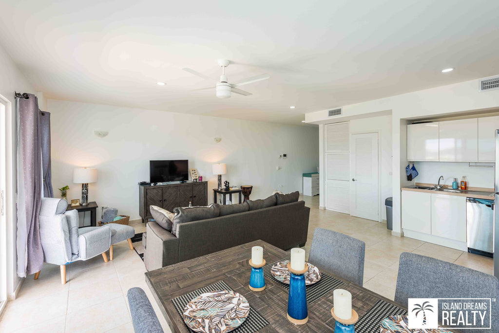 REDUCED! Blue Marine 2 Bedroom Condo With Stunning Views