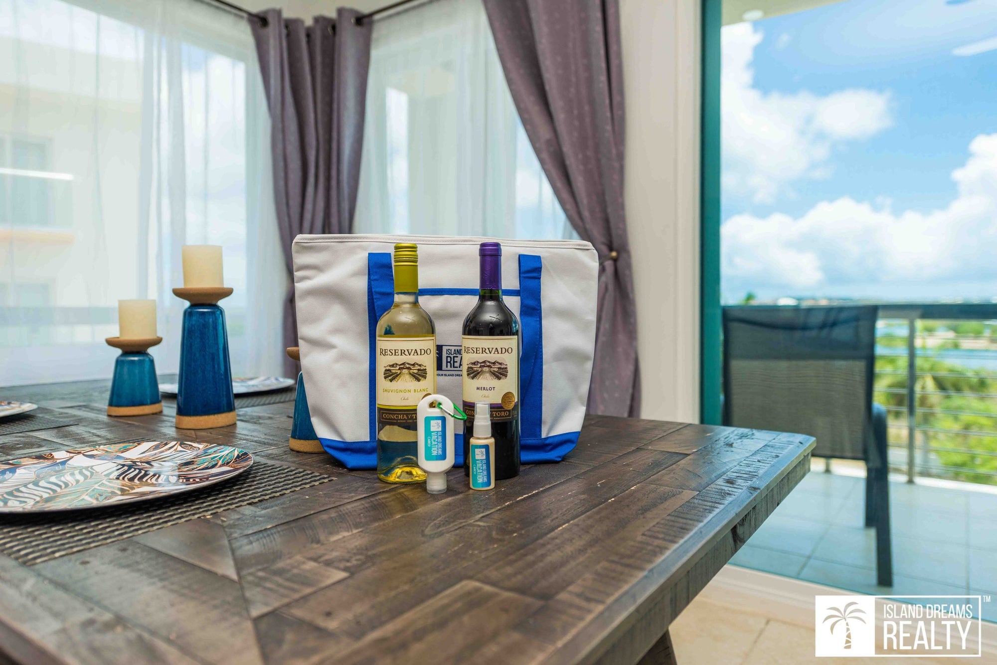 REDUCED! Blue Marine 2 Bedroom Condo With Stunning Views