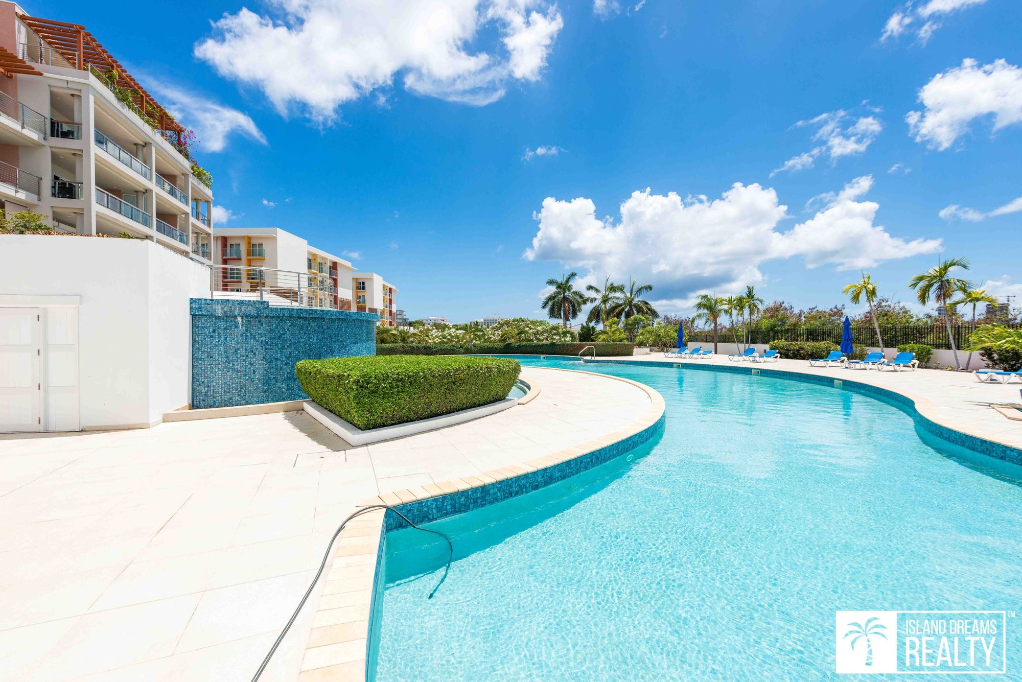 REDUCED! Blue Marine 2 Bedroom Condo With Stunning Views