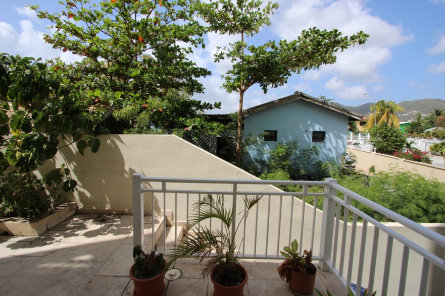 Simpson Bay 6 Ocean Front Condos