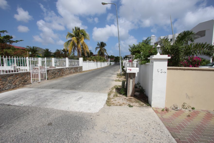 Simpson Bay 6 Ocean Front Condos