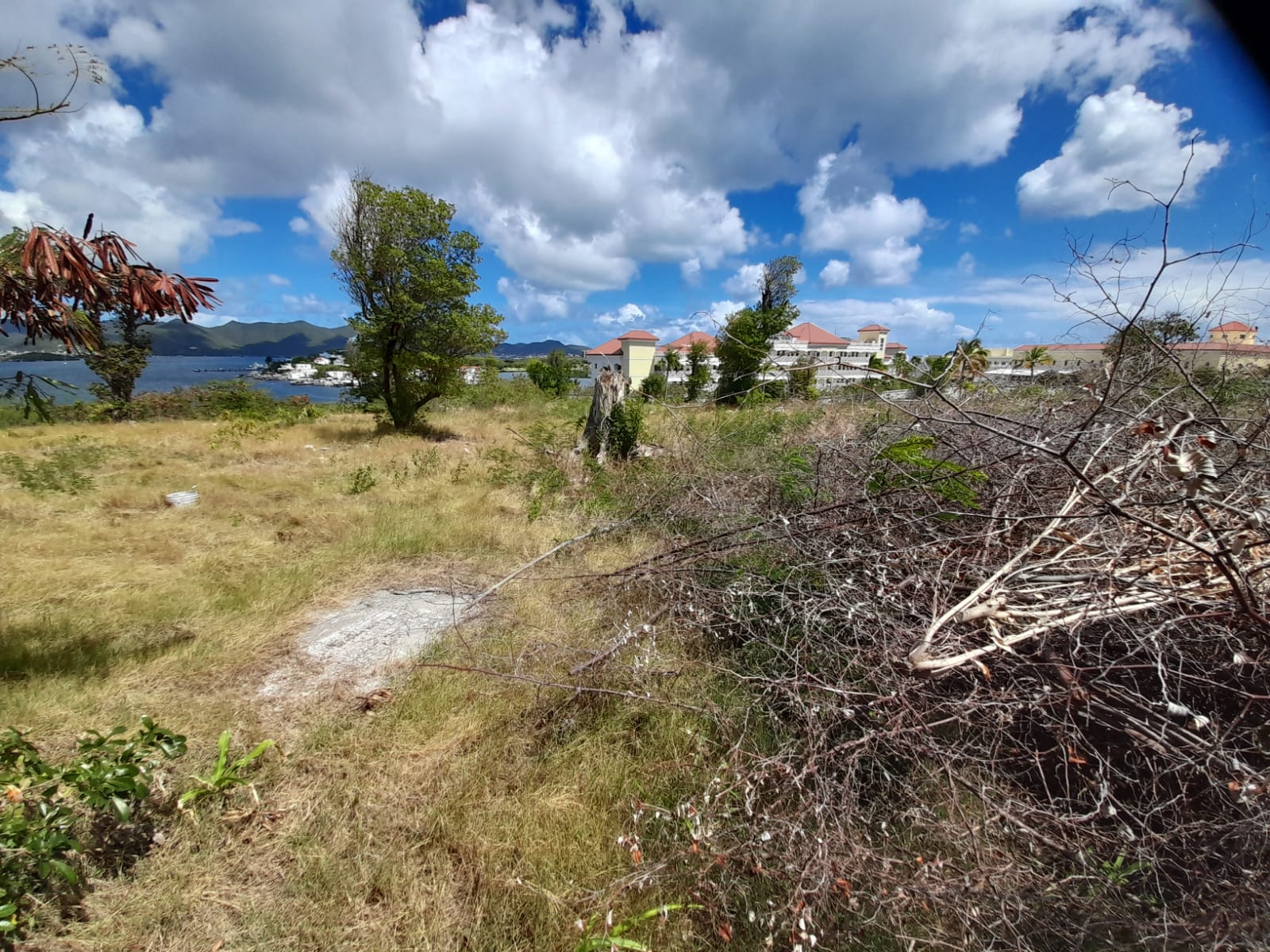 Former Summit Hotel Land, Cupecoy