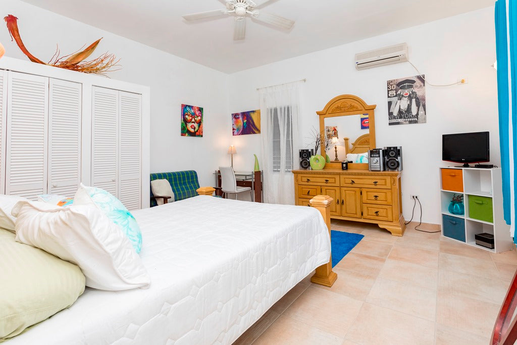 REDUCED! Villa Chere, Guana Bay