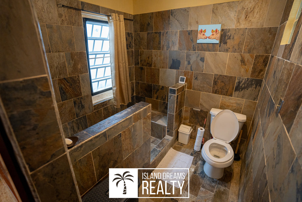 Three Bedroom Freestanding Home For Sale in Belair