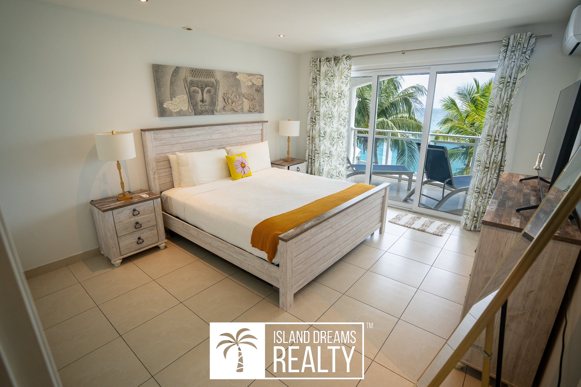 Maho Beach House