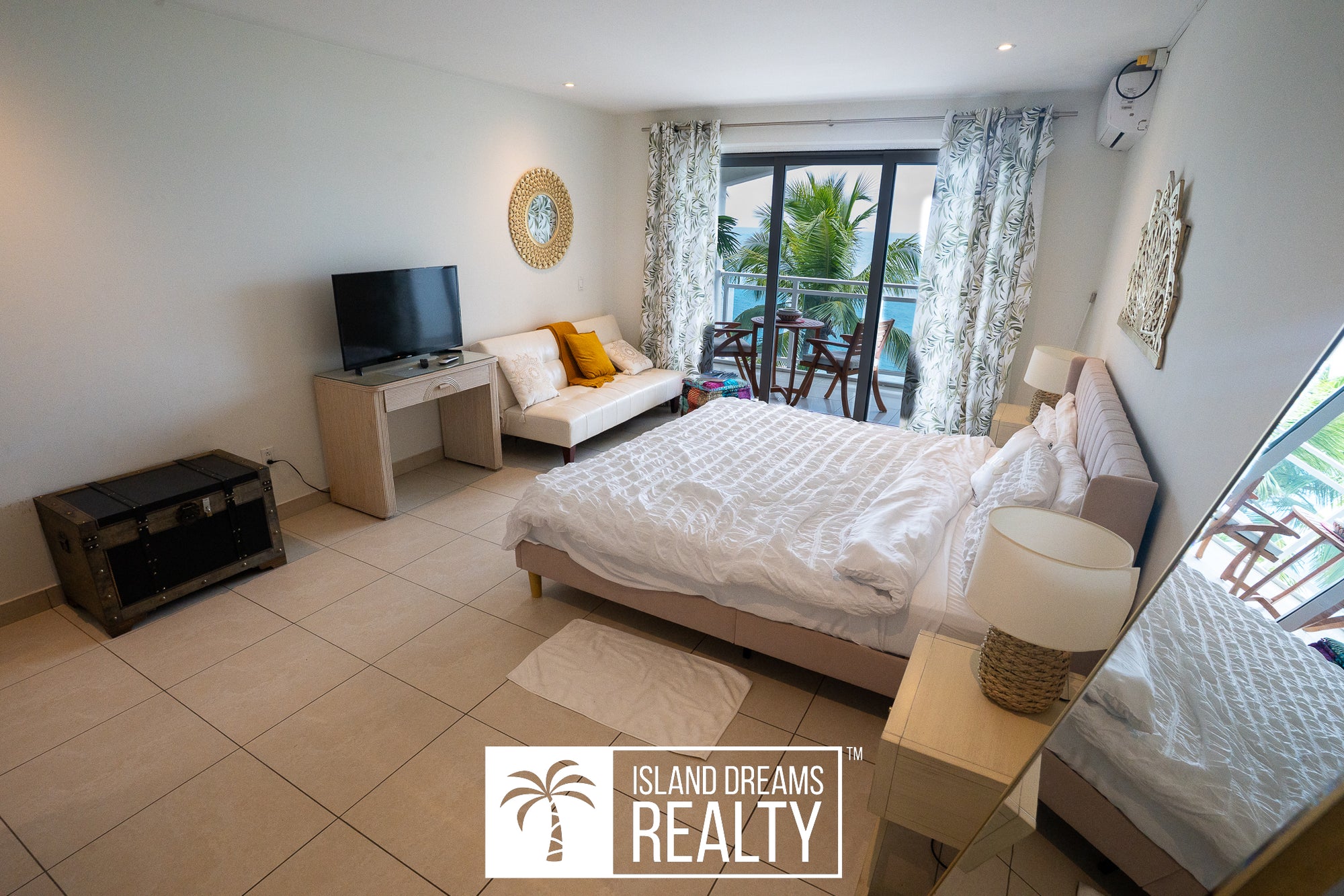 Maho Beach House