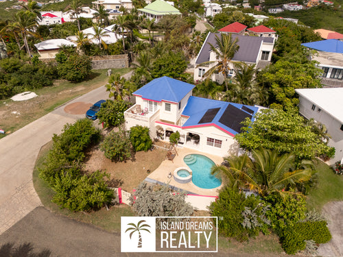 Charming Dawn Beach Villa