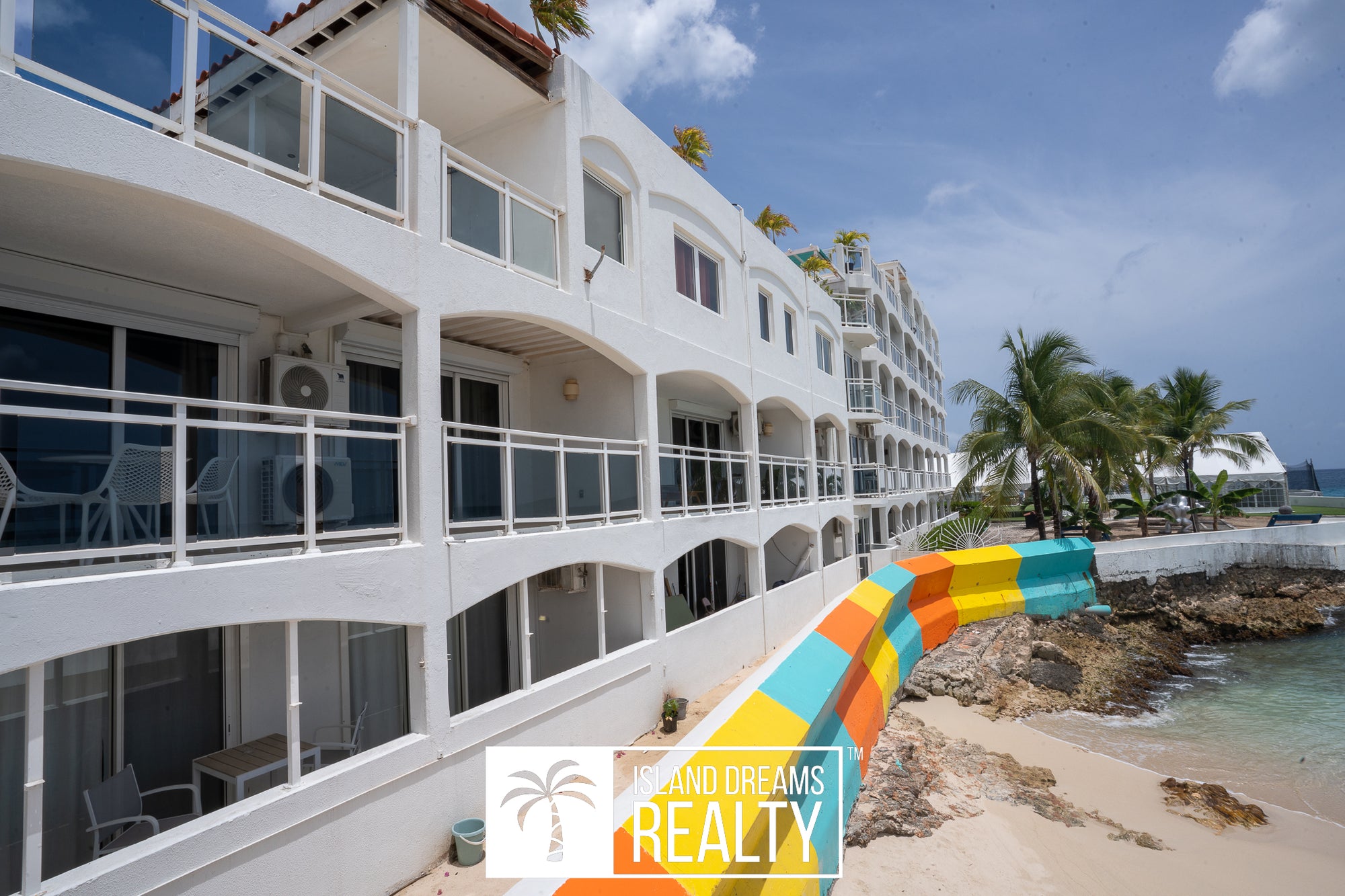Maho Beach House