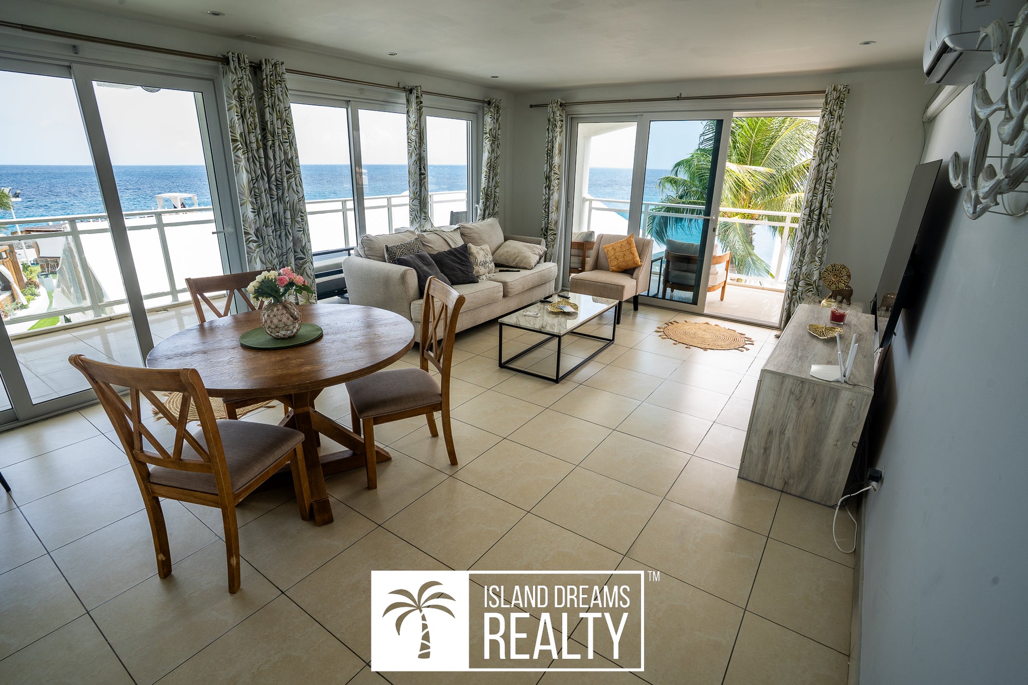 Maho Beach House