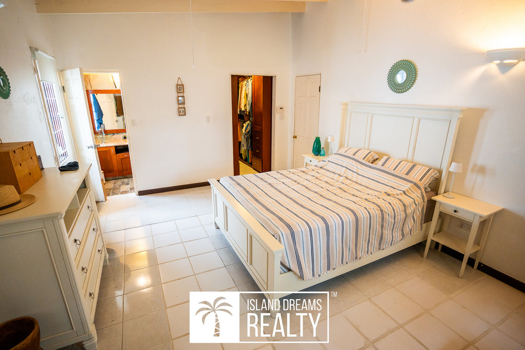 Three Bedroom Freestanding Home For Sale in Belair