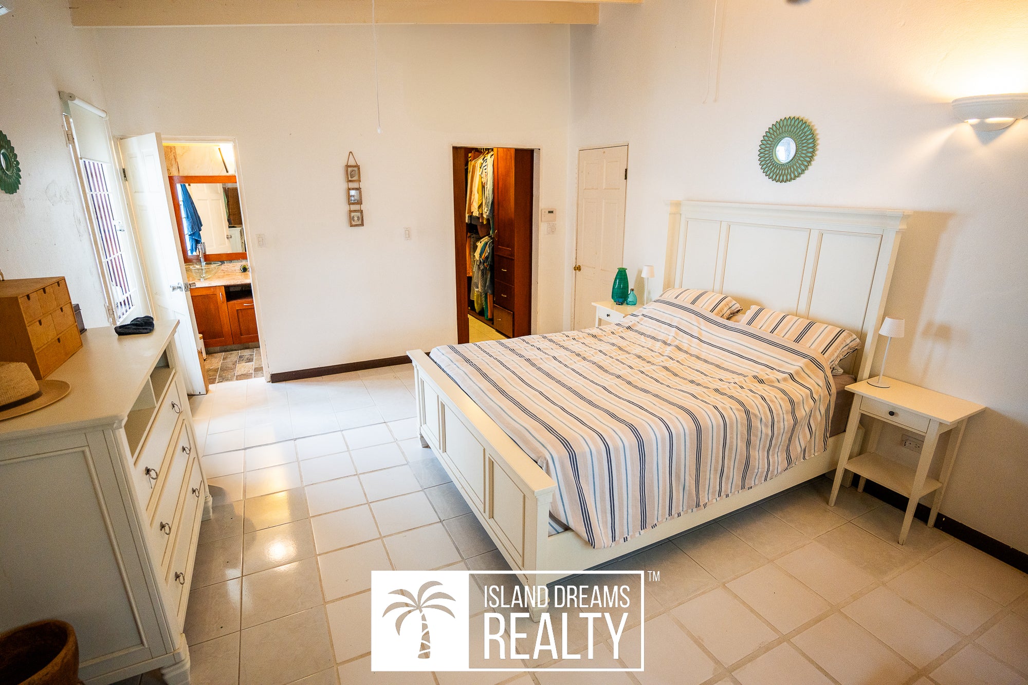 Three Bedroom Freestanding Home For Sale in Belair