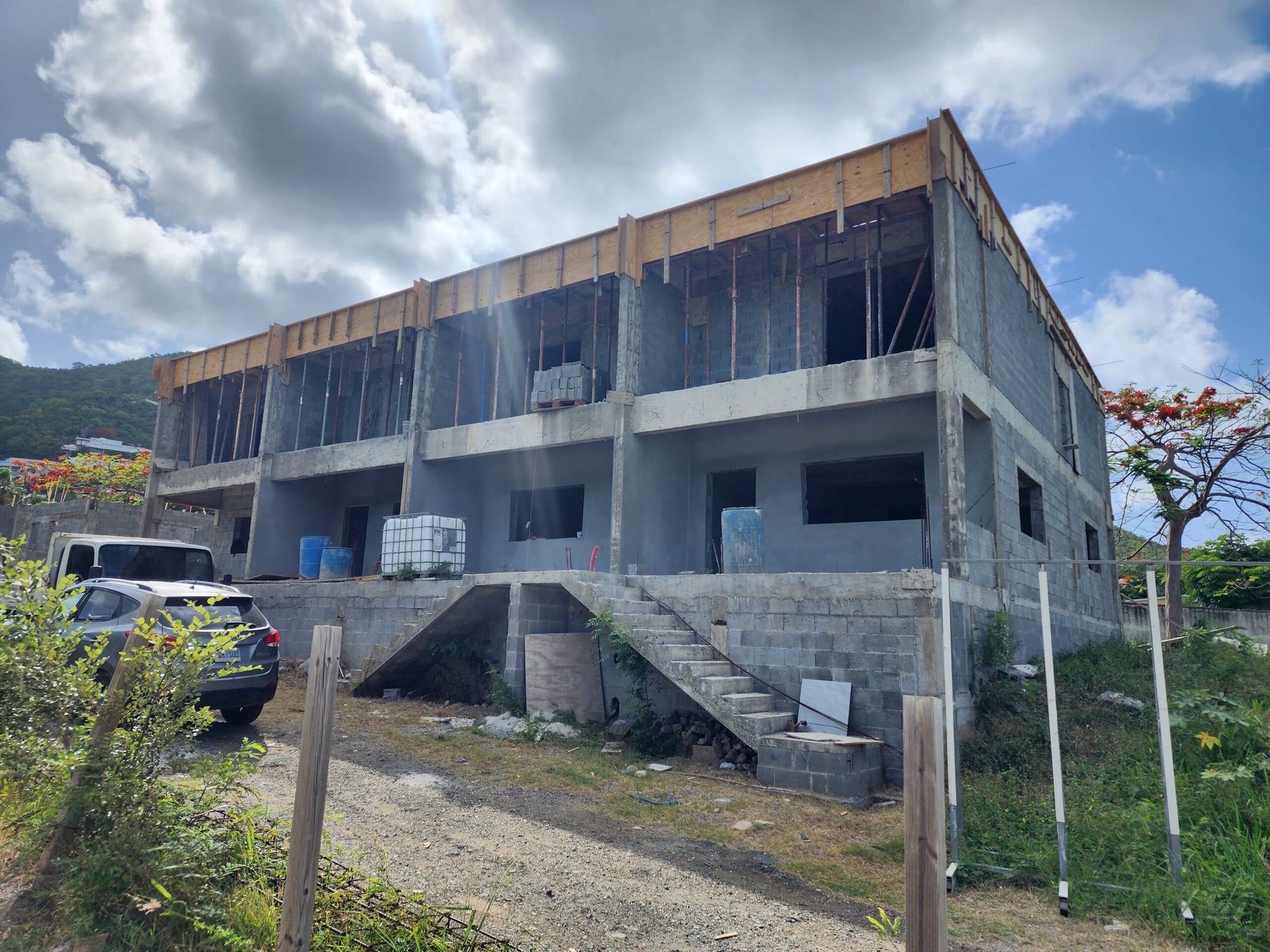 Lotus Townhouses For Sale – Cole Bay