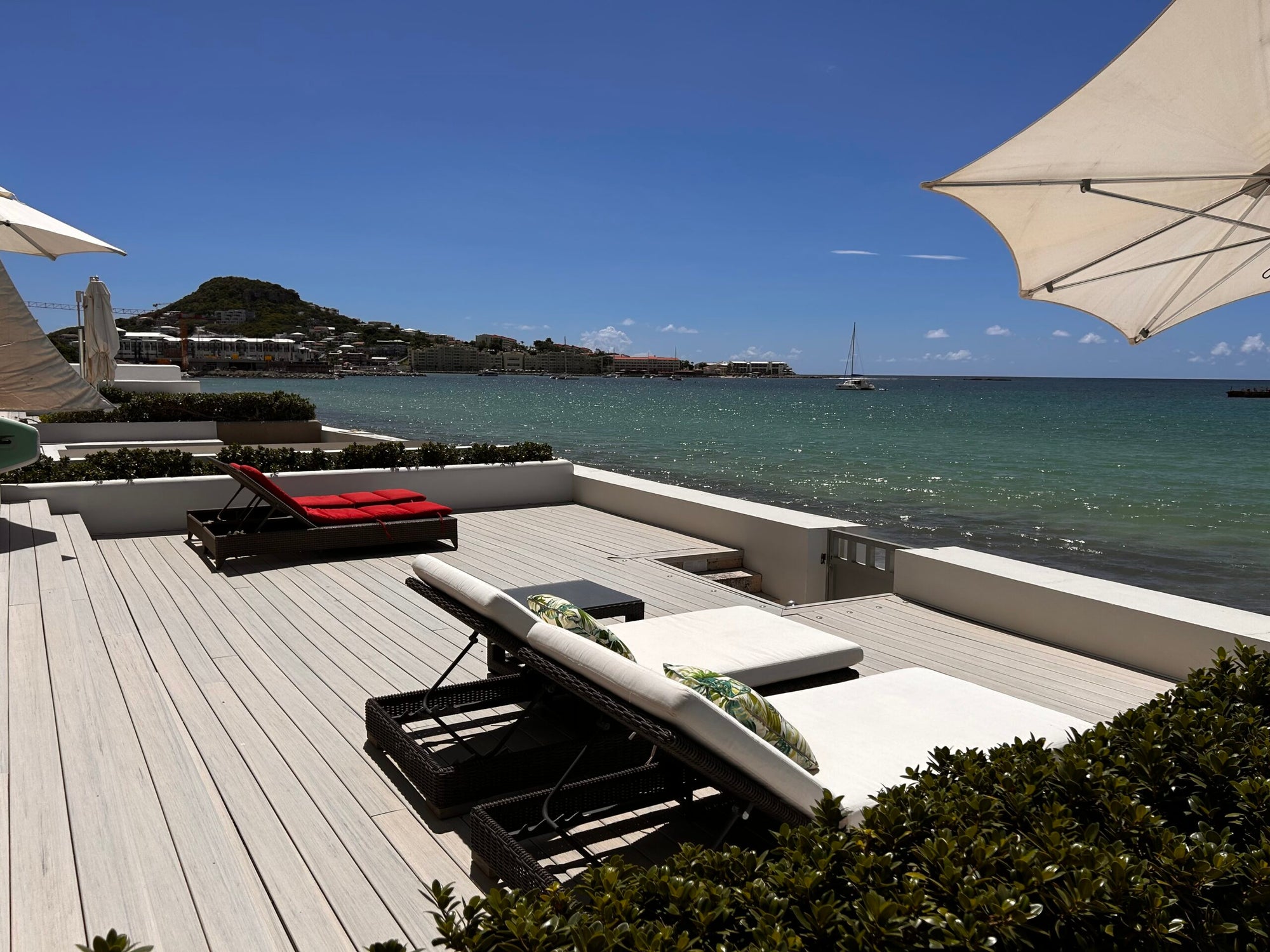 Beachfront Two Bedroom Condo – Simpson Bay