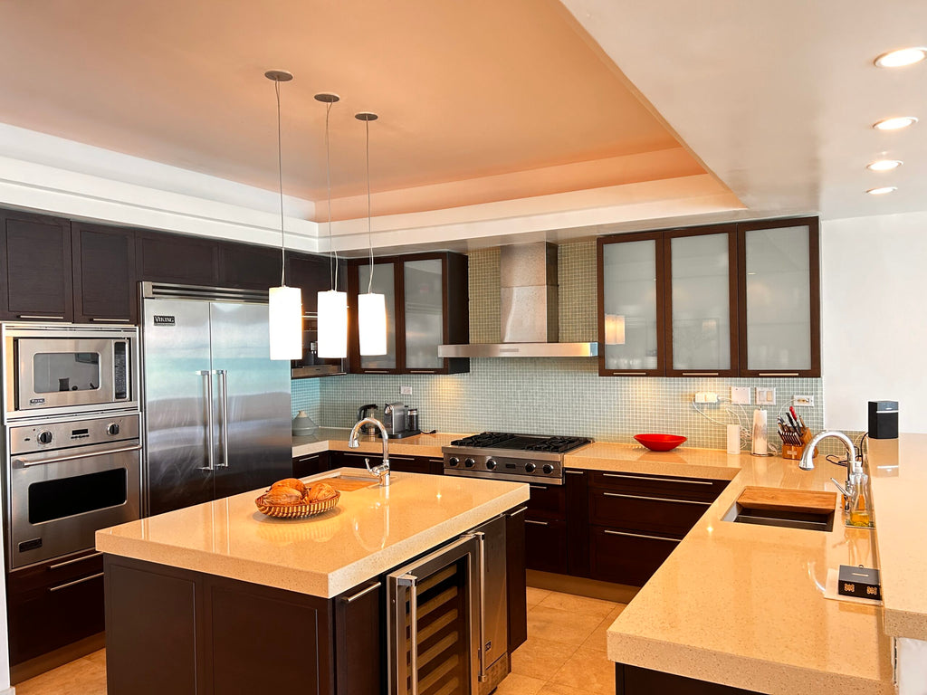 Beachfront Two Bedroom Condo – Simpson Bay