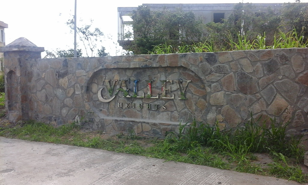 Valley Estate Lots