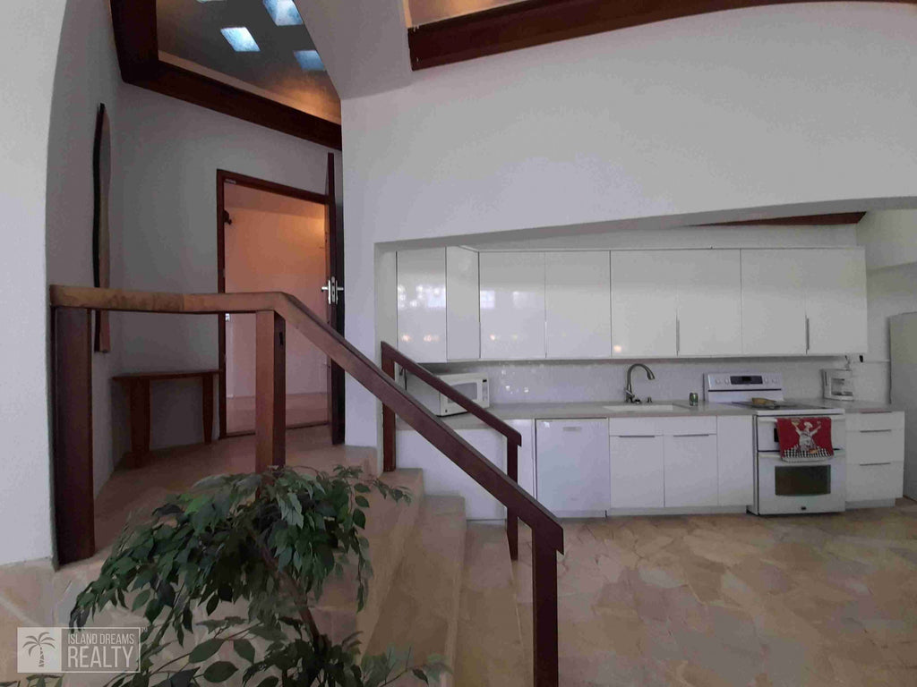 REDUCED! Villa Serendipity- Oyster Pond