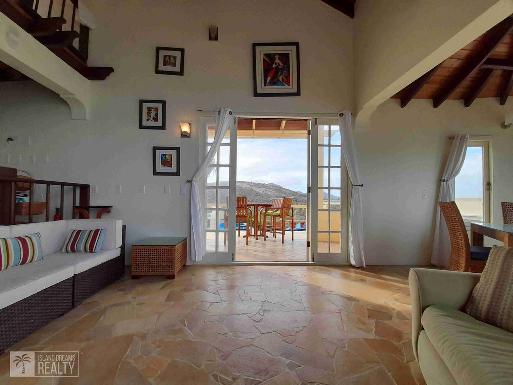 REDUCED! Villa Serendipity- Oyster Pond