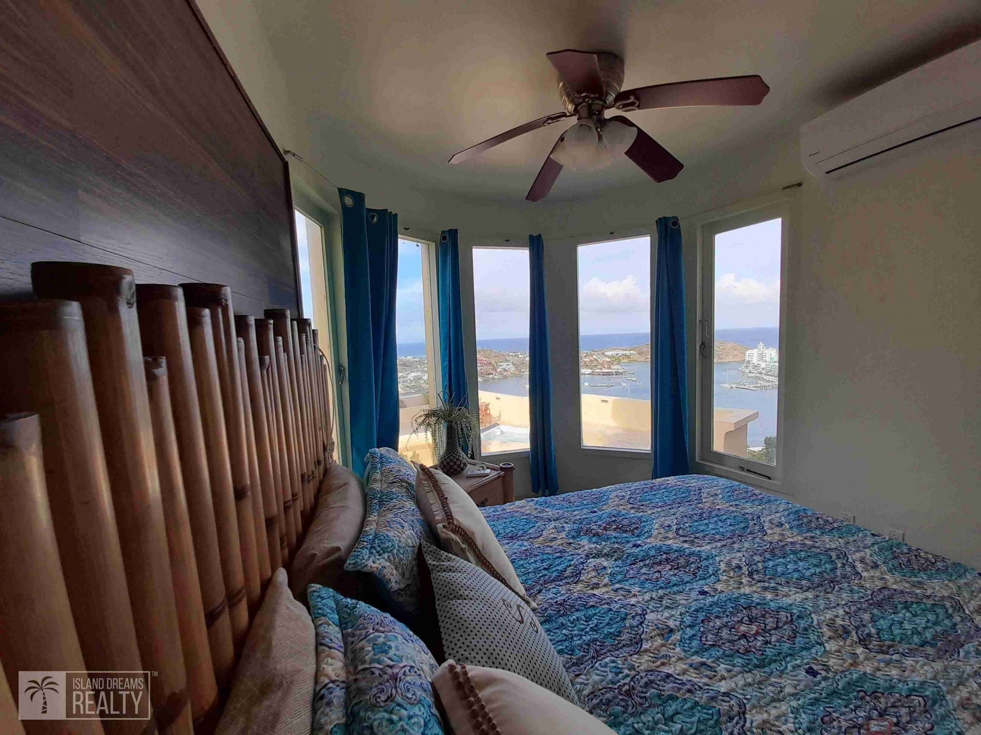 REDUCED! Villa Serendipity- Oyster Pond