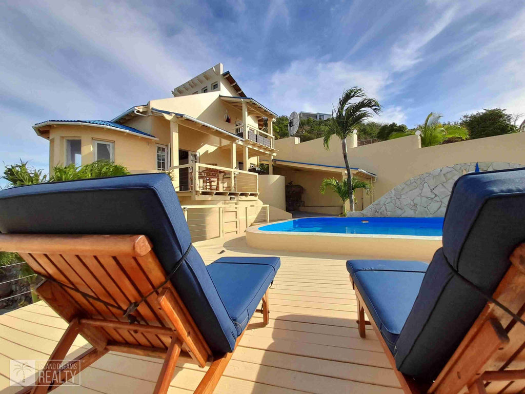 REDUCED! Villa Serendipity- Oyster Pond